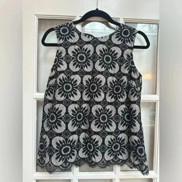 Banana Republic | Gray Black Embroidered Floral Print Bohemian Top Size S - Picture 10 of 10